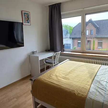 Privat bolig Ein Bequemes In Einer Ruhigen Umgebung Naeher Zentrum Mit Gemeinsam Genutzte Bad Und Kuechengeraete Kleve (Dusseldorf)