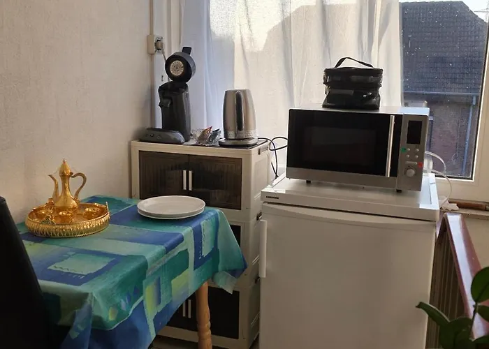 Ein Bequemes In Einer Ruhigen Umgebung Naeher Zentrum Mit Gemeinsam Genutzte Bad Und Kuechengeraete Accommodatie bij particulieren Kleef